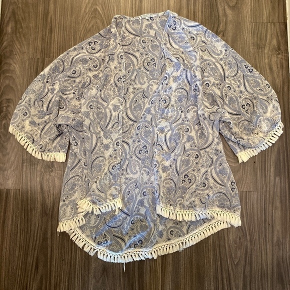 Elizabeth Koh Fringe Kimono Blue and White Paisley Print - Picture 1 of 4
